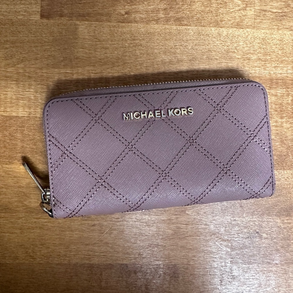 MICHAEL KORS — wallet